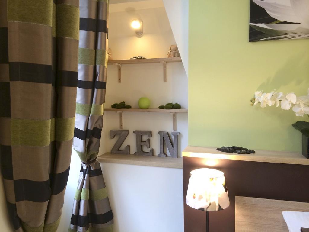 Appartement "Princesse Eleonore" - Centre Historique Bordeaux Esterno foto