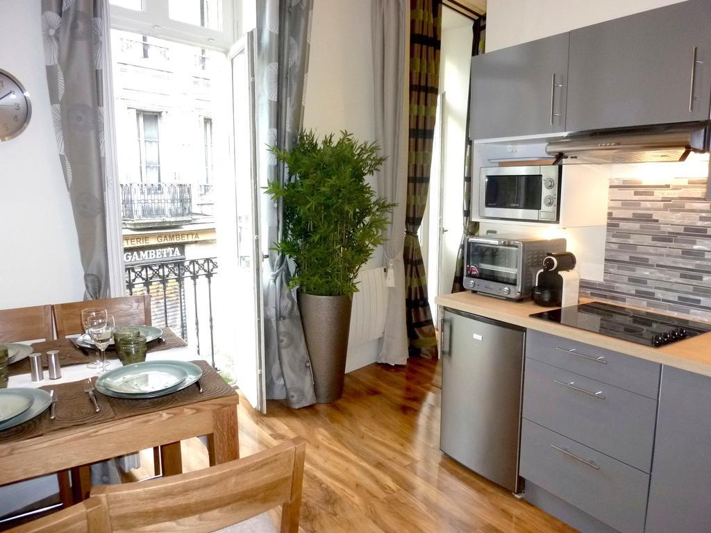 Appartement "Princesse Eleonore" - Centre Historique Bordeaux Camera foto
